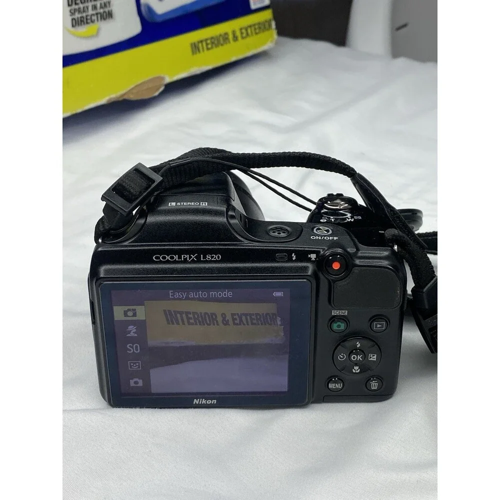 Nikon COOLPIX L820 16.0MP Digital Camera - For Parts Or Repair